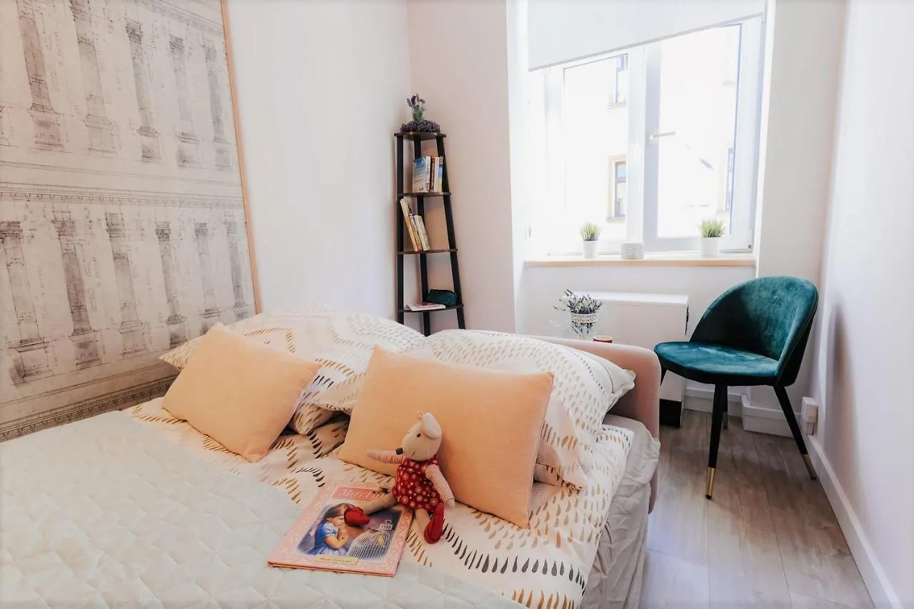 Delux Apartament Oldtown Kochanowskiego 30 Krasków Διαμέρισμα
